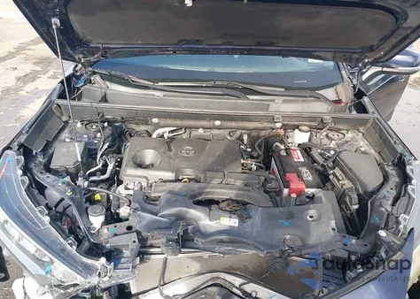 2020 Toyota Rav4 Xle Premium z USA, uszkodzony, nr VIN 2T3C1RFV3LC082616